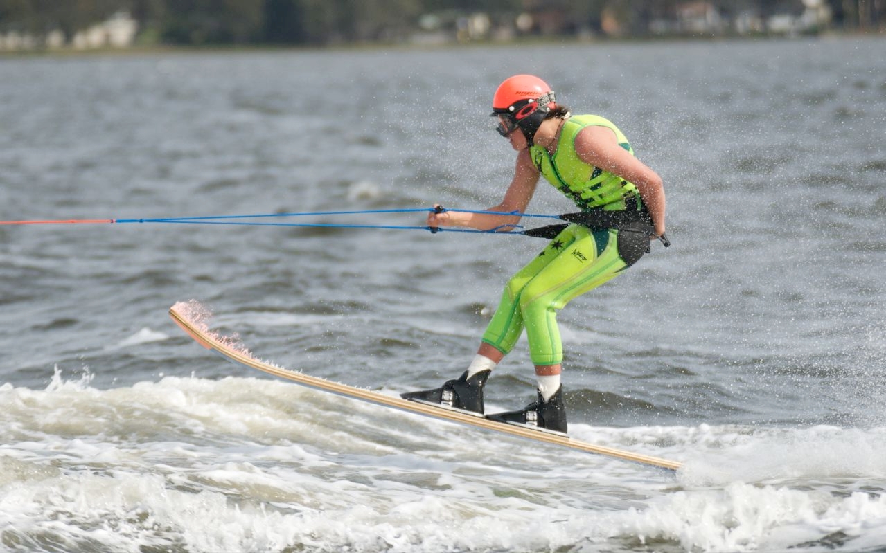 water ski crash